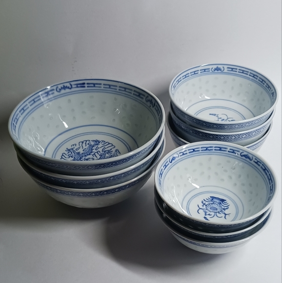 Bundle of 9 Rice Eyes Bowls Dragon & Flower Patterns Blue & White - Picture 7 of 7